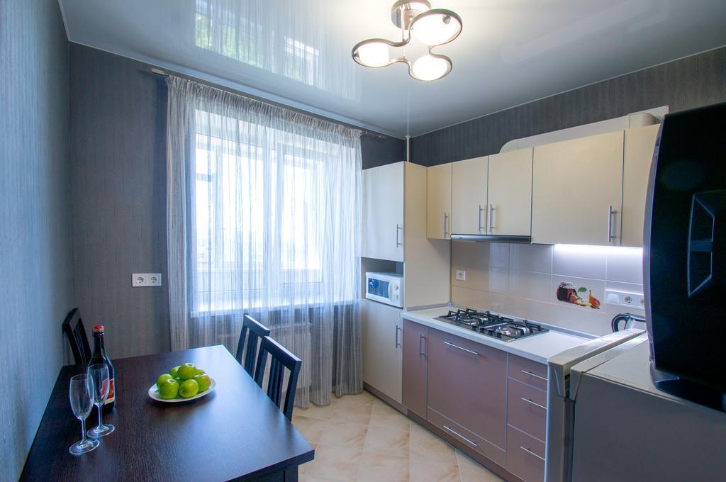 Apartment On 23 Serpnya Harkov Kültér fotó